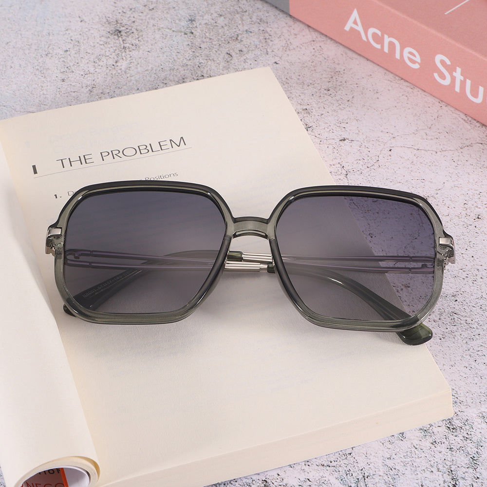 Dollger Oversized Lightweight Square Tinted Sunglasses