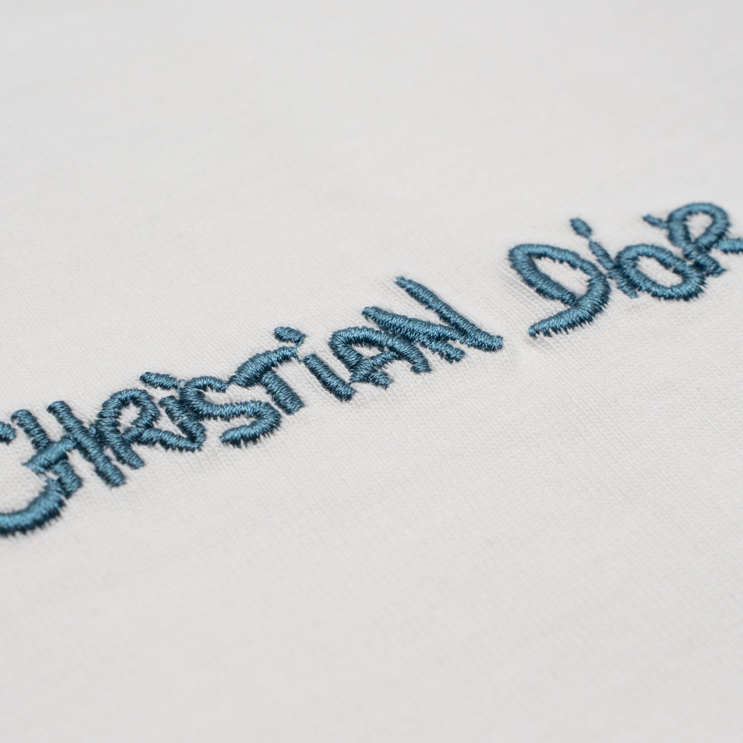 Printed T-Shirt: High-End Fashion Statement-1120