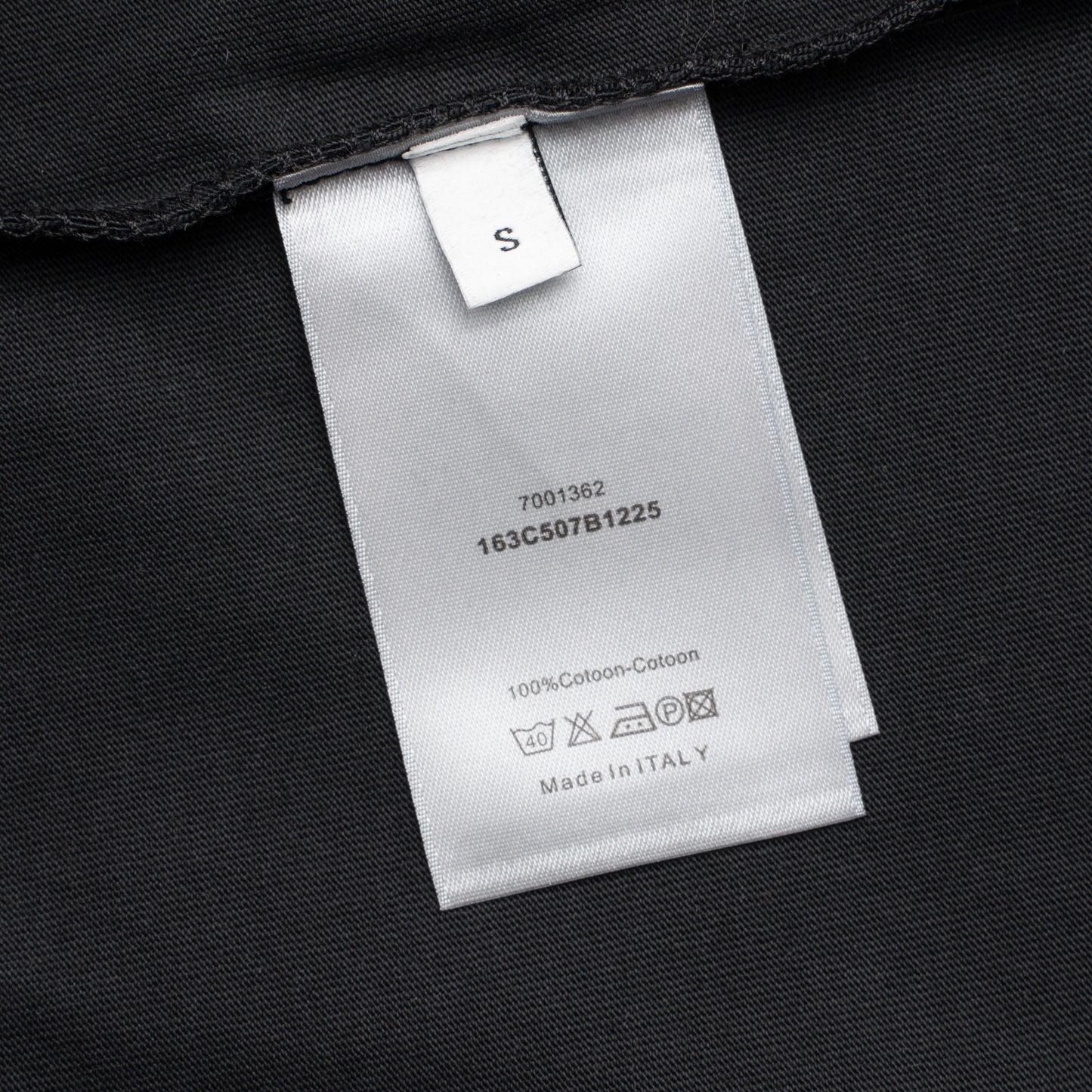 Printed T-Shirt: High-End Fashion Statement-1118