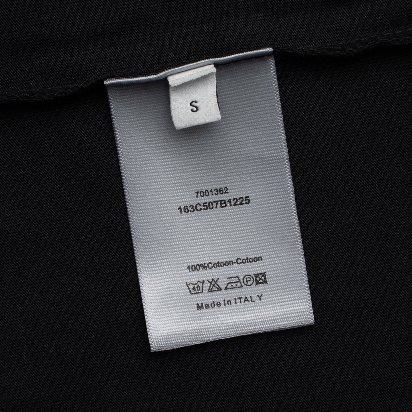 Printed T-Shirt: High-End Fashion Statement-1119