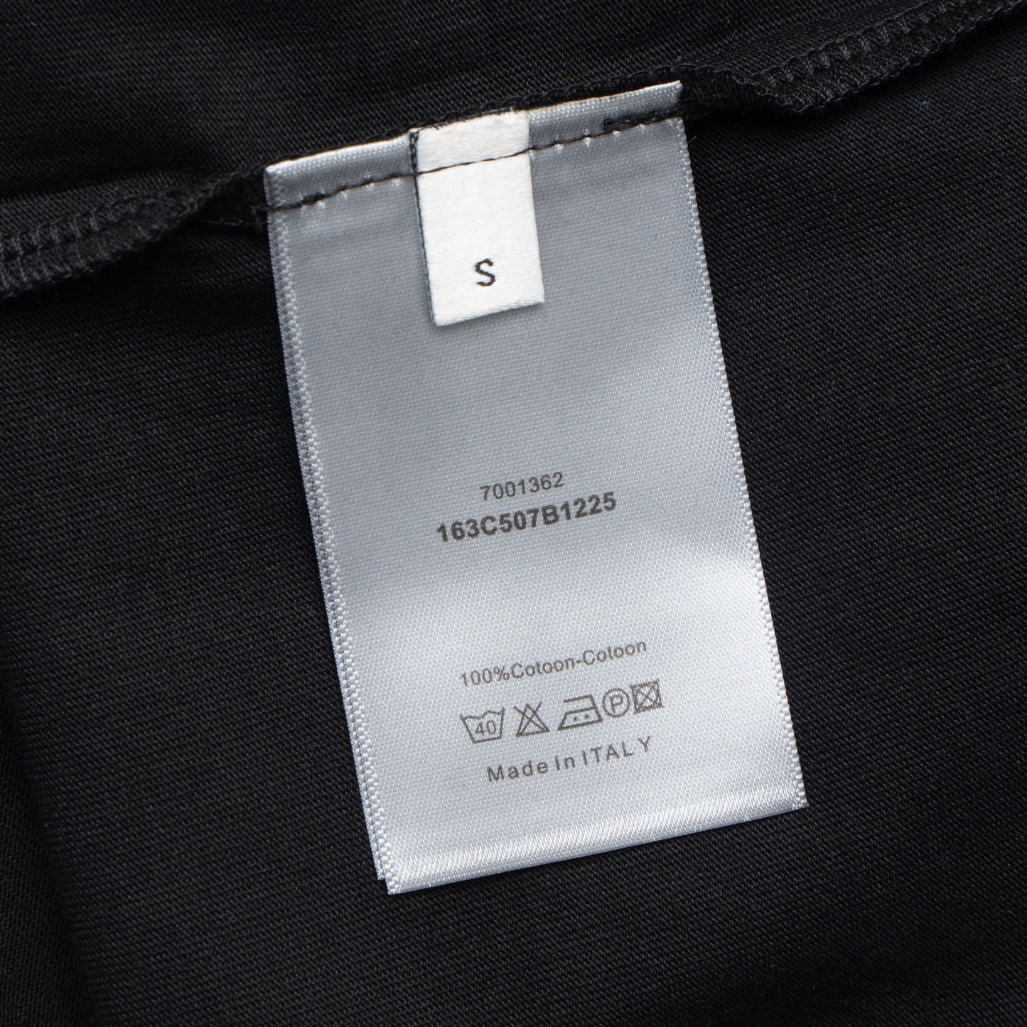 Printed T-Shirt: High-End Fashion Statement-1178