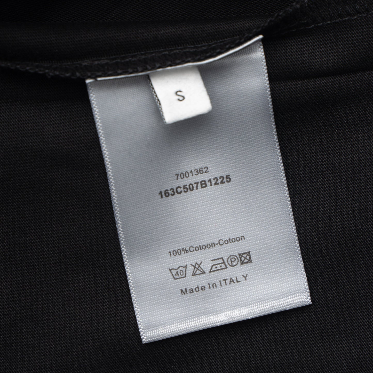 Printed T-Shirt: High-End Fashion Statement-1179