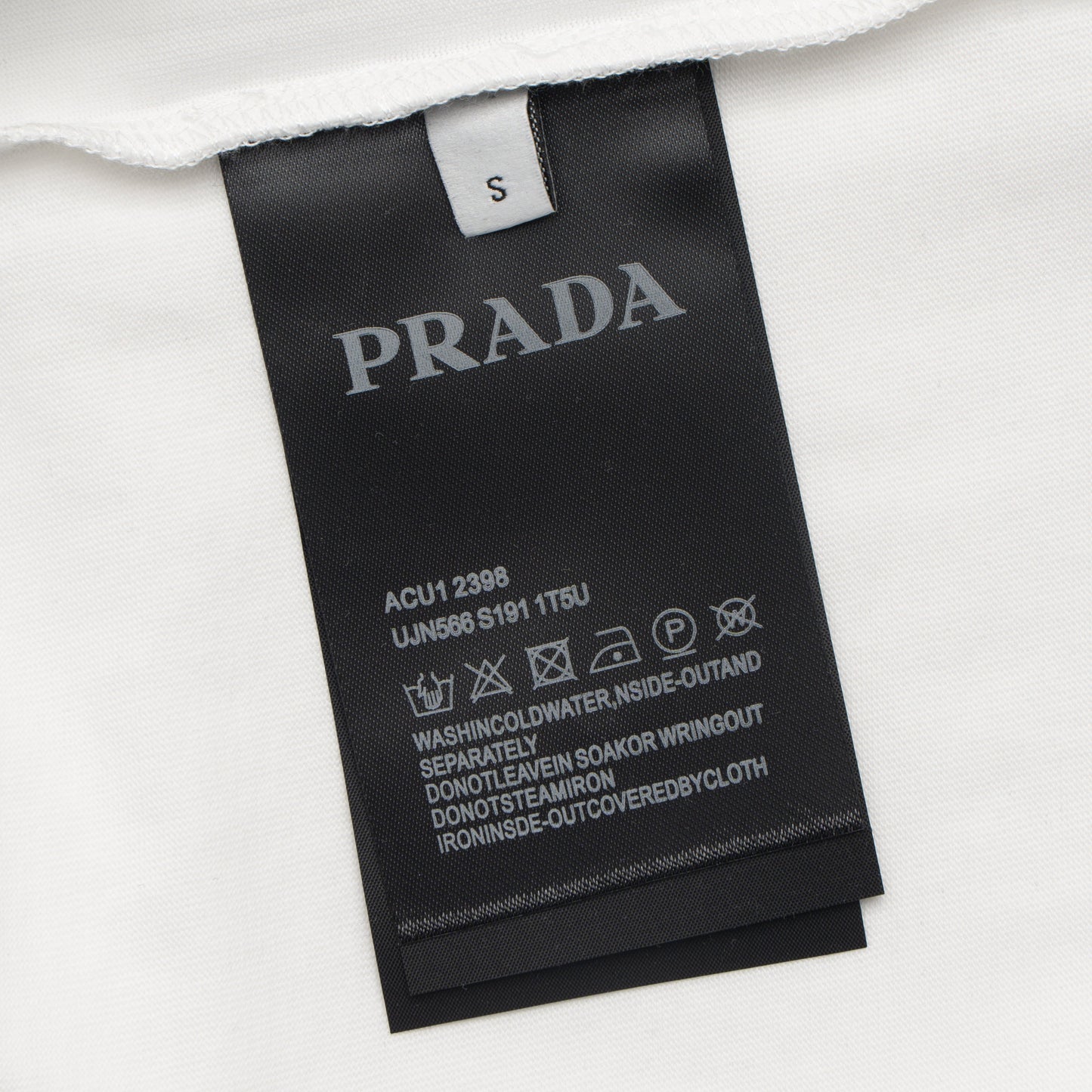 Printed T-Shirt: High-End Fashion Statement-1198