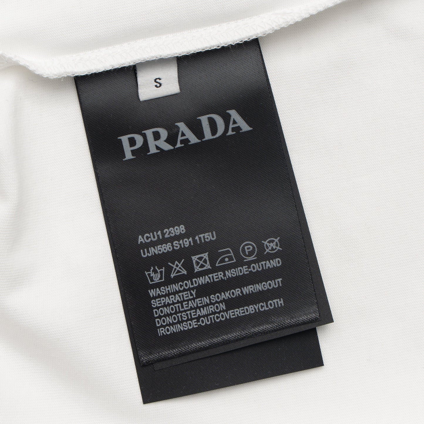 Printed T-Shirt: High-End Fashion Statement-1199