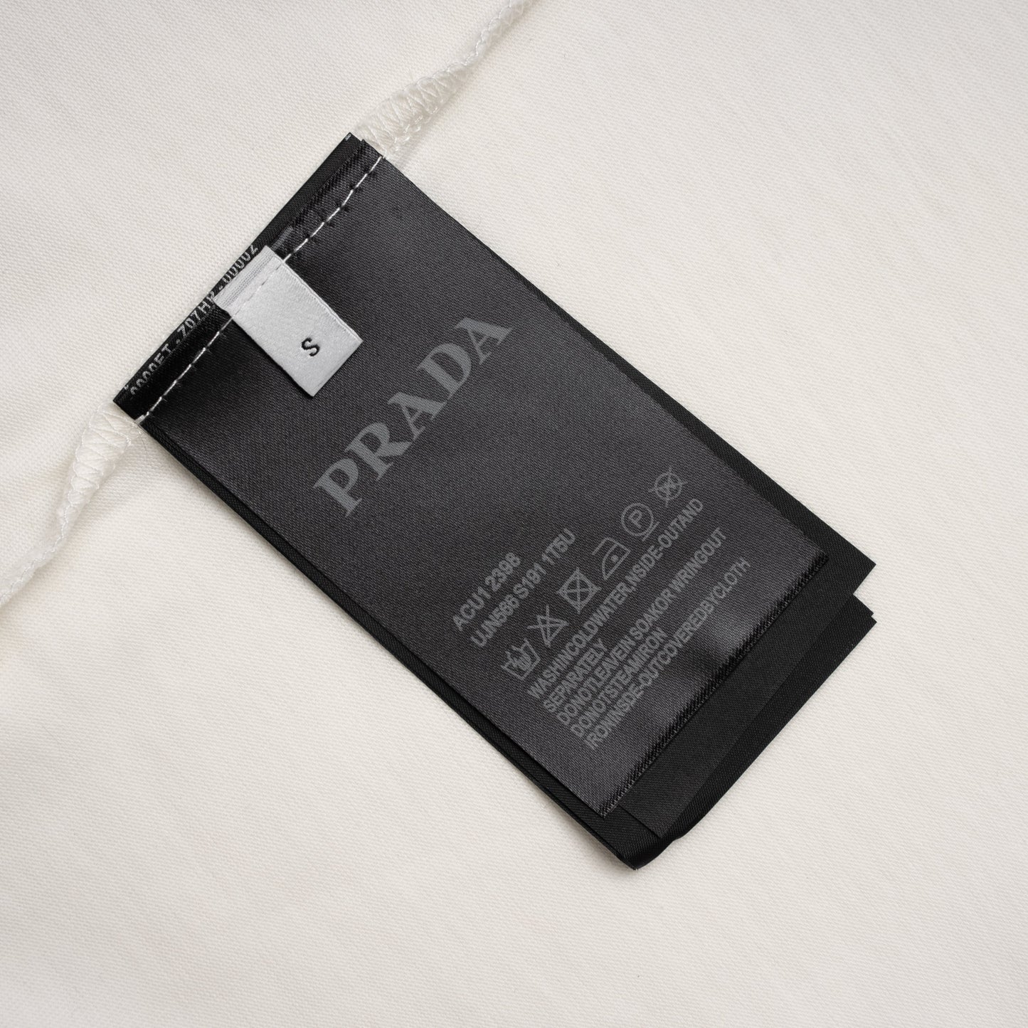 Printed T-Shirt: High-End Fashion Statement-1175