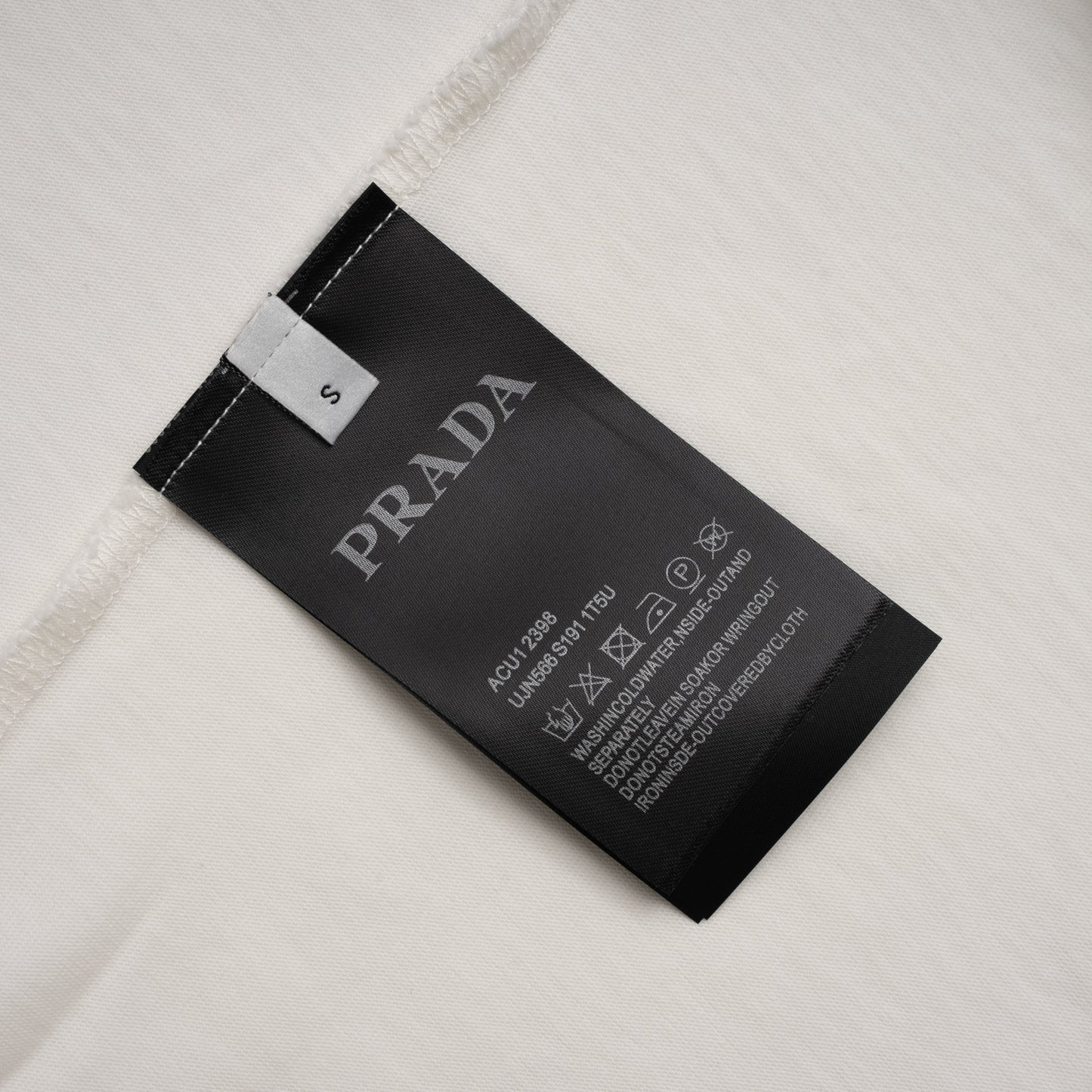 Printed T-Shirt: High-End Fashion Statement-1177