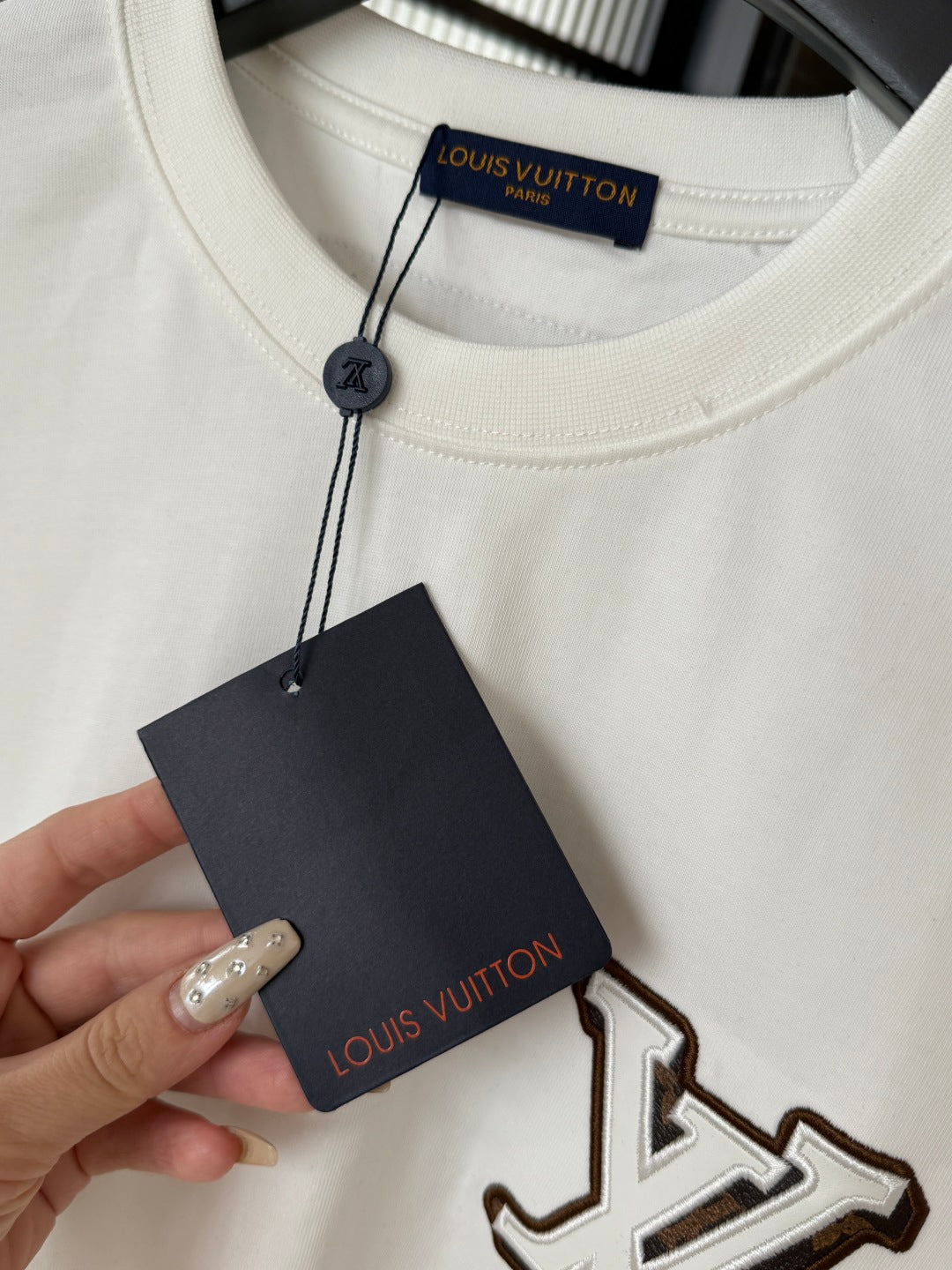 EMBROIDERED LEATHER COTTON T-SHIRT