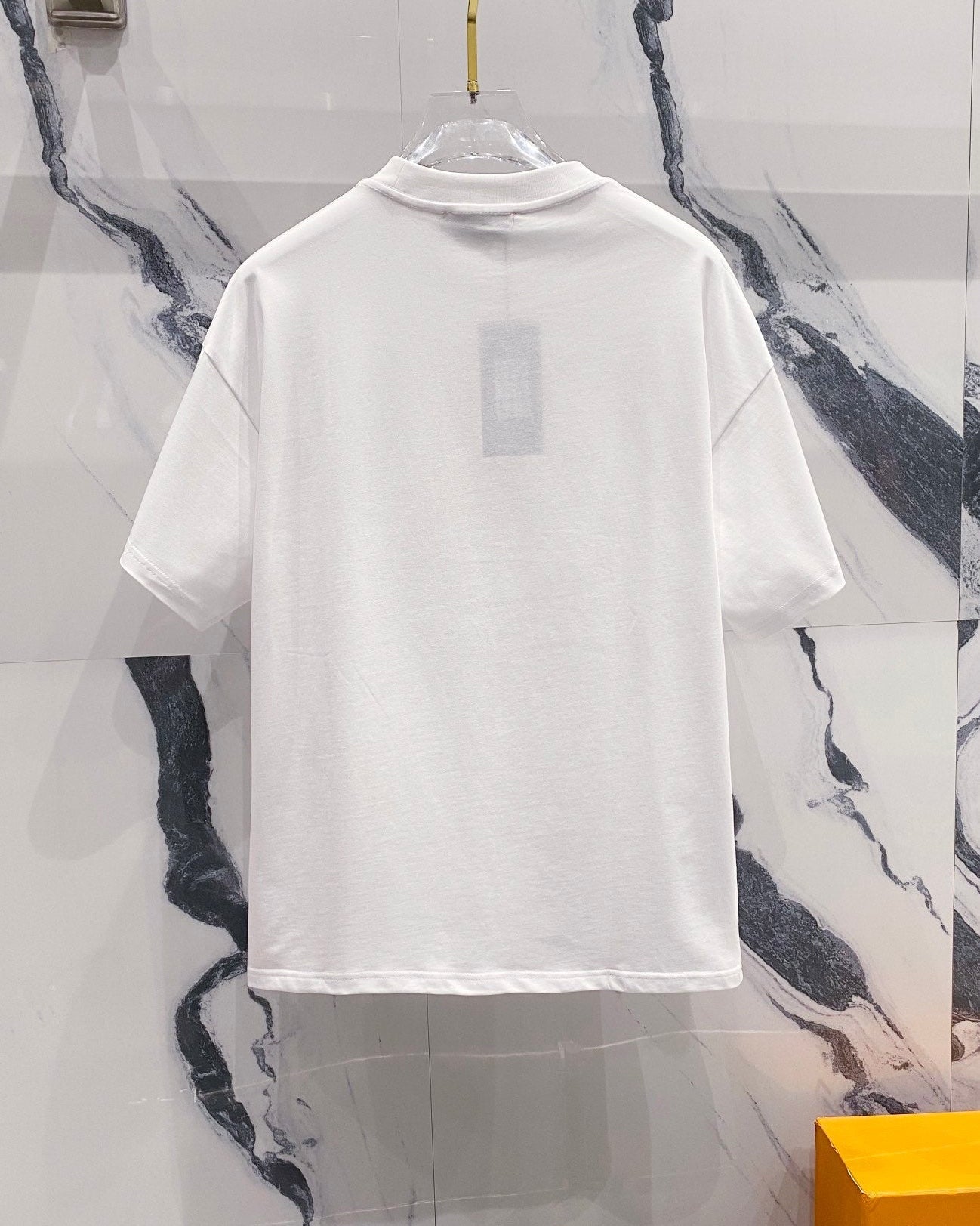 EMBOSSED COTTON T-SHIRT