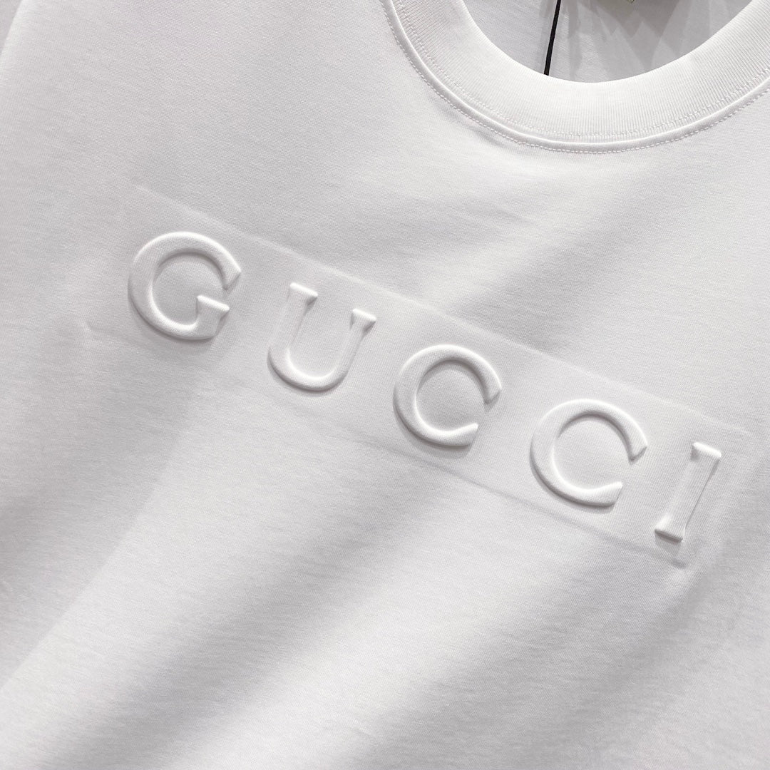 EMBOSSED COTTON T-SHIRT