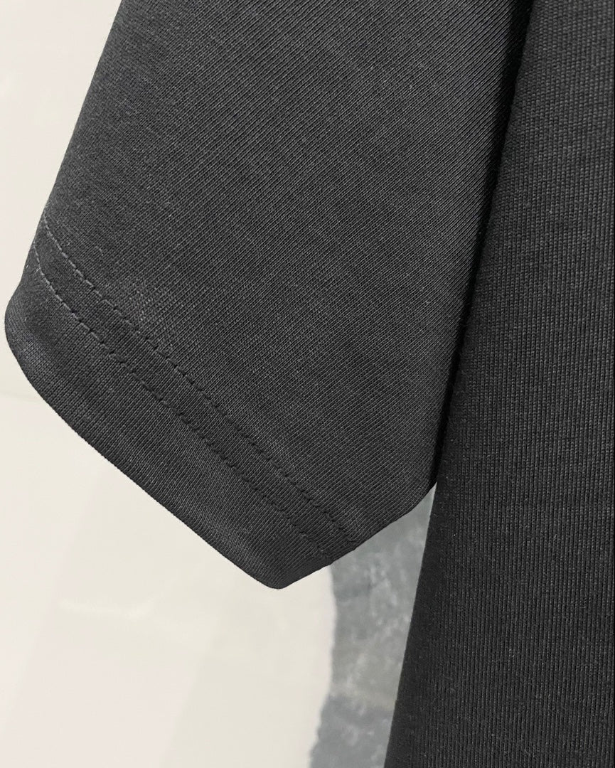 Neck embroidery cotton T-shirt