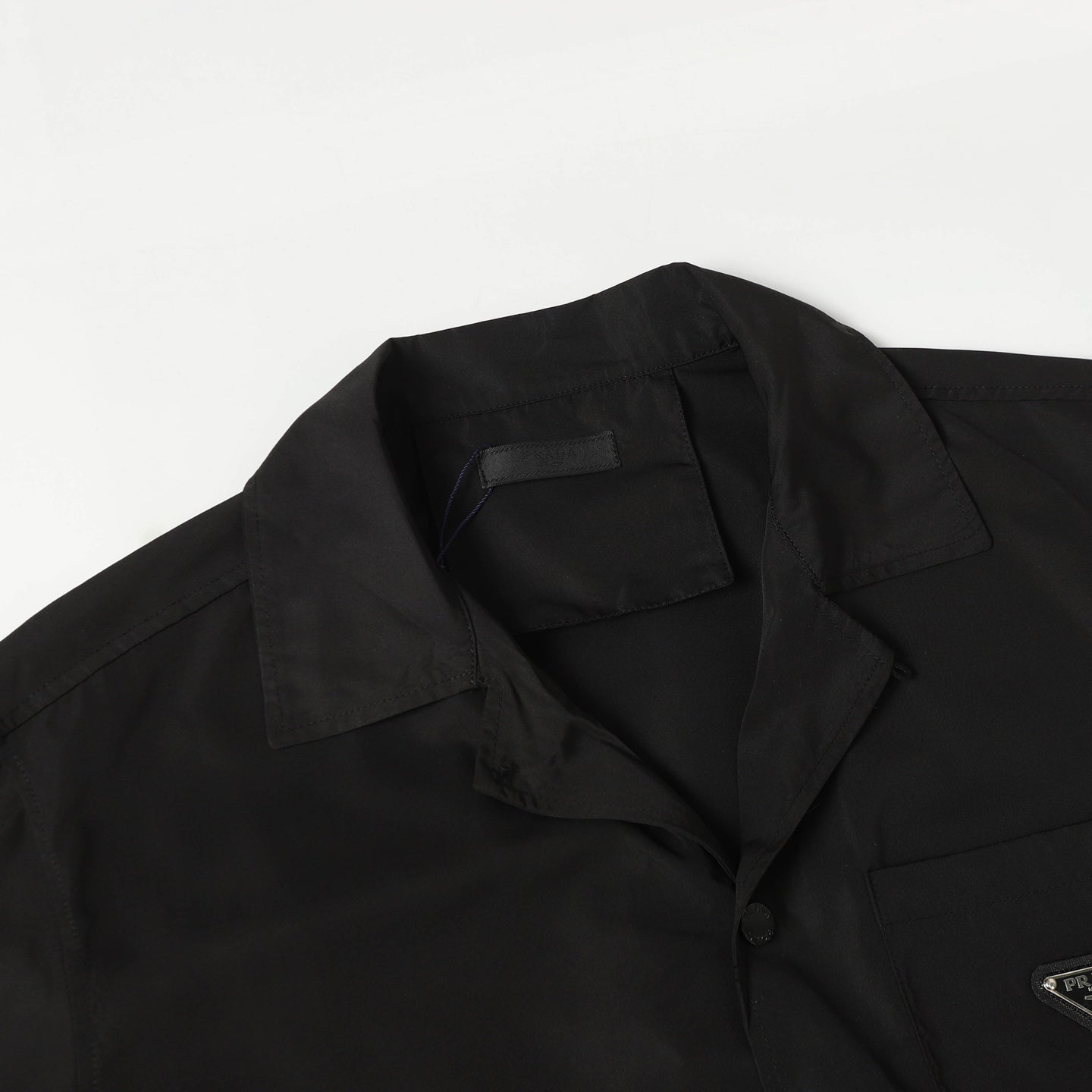 Nylon pocket T-shirt