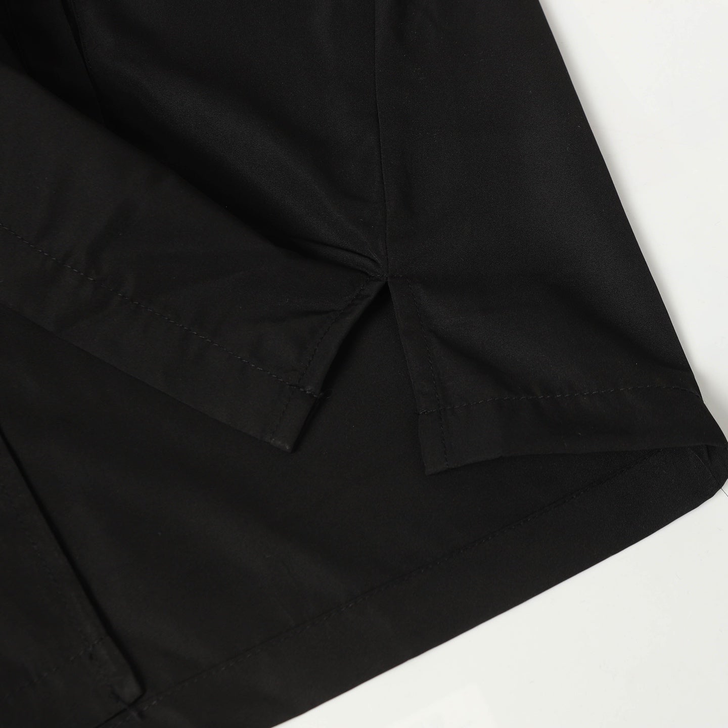 Nylon pocket T-shirt