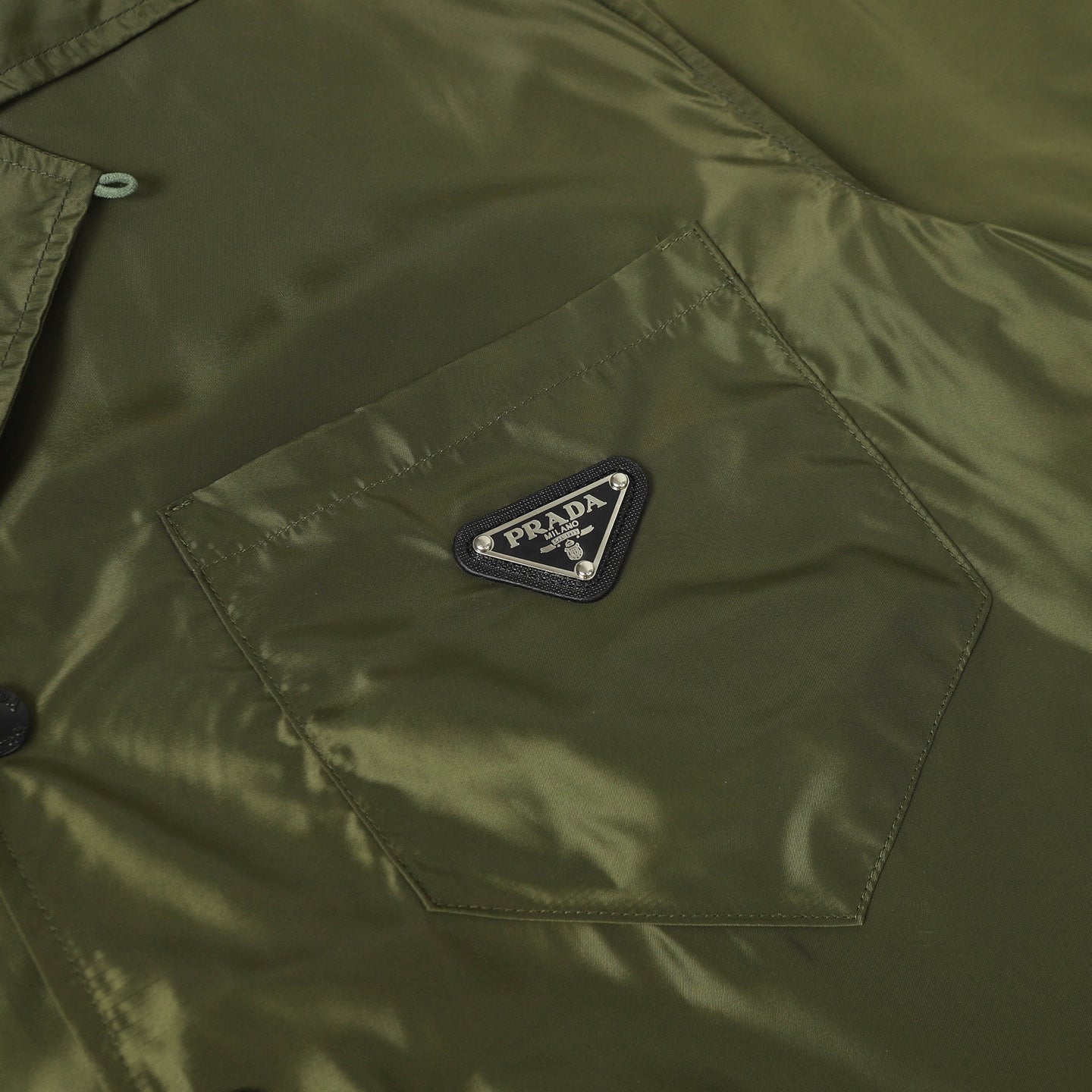 Green Nylon pocket T-shirt