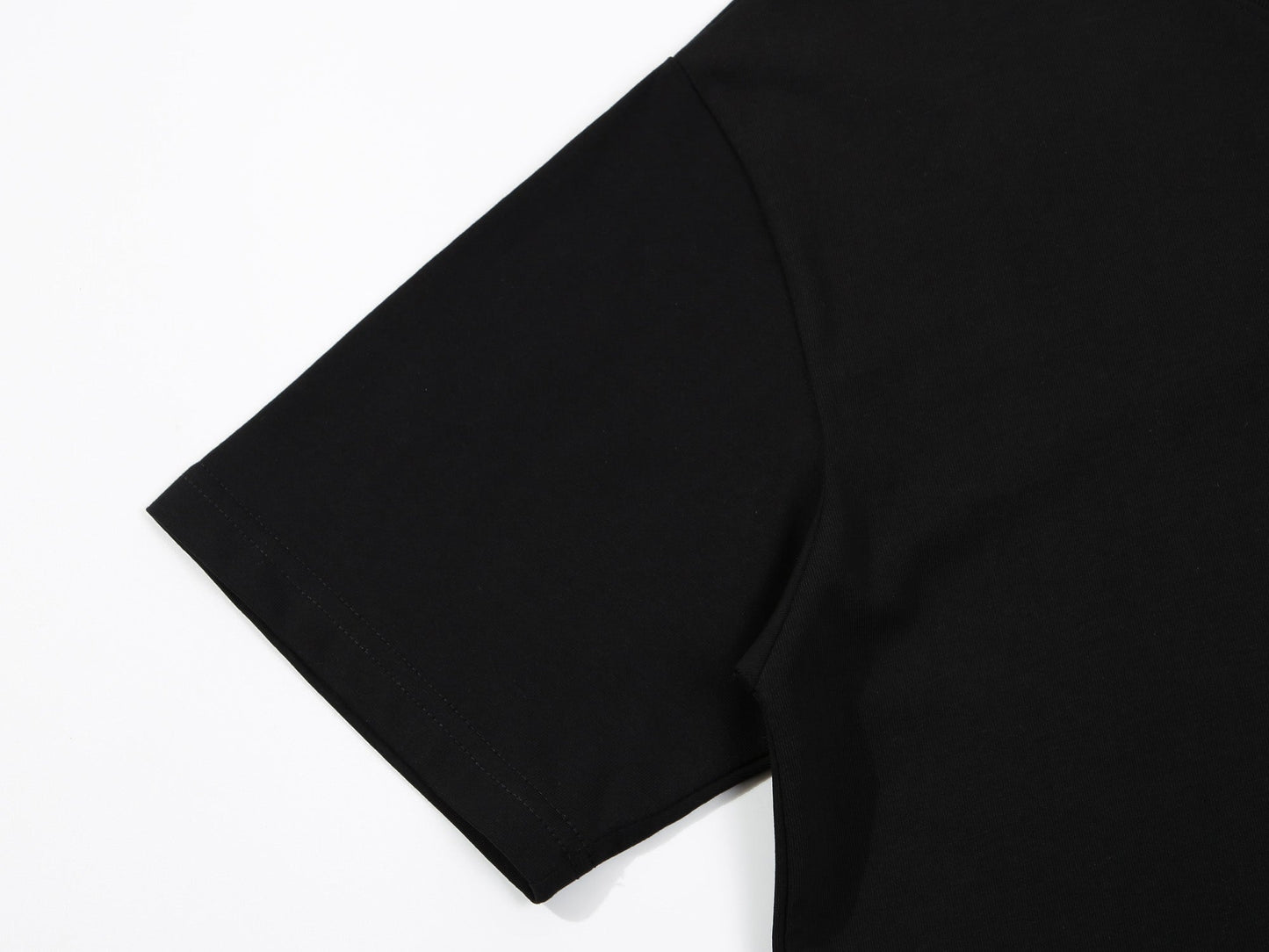 Small embroidered cotton T-shirt