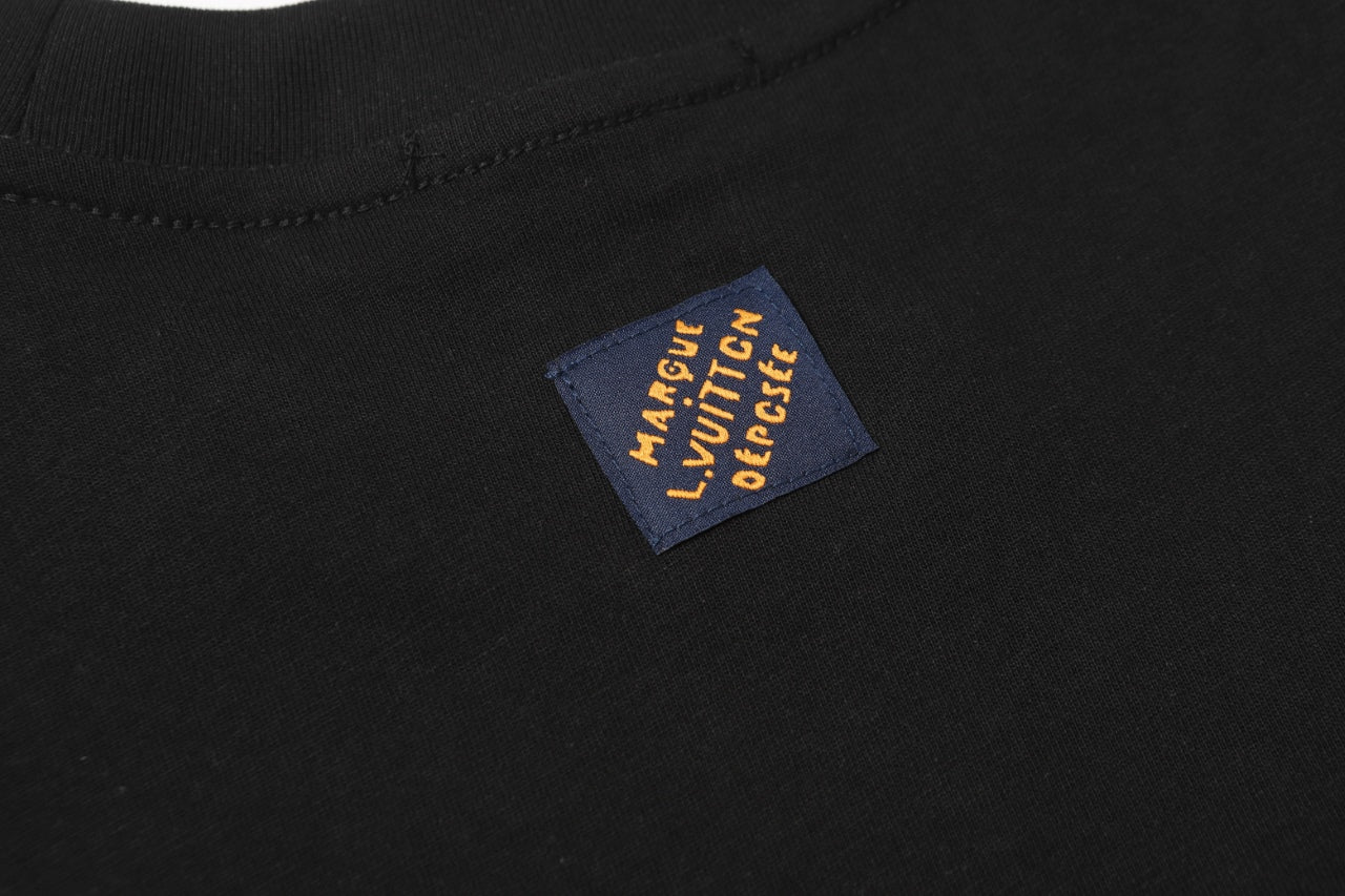 Fashion embroidered T-shirt